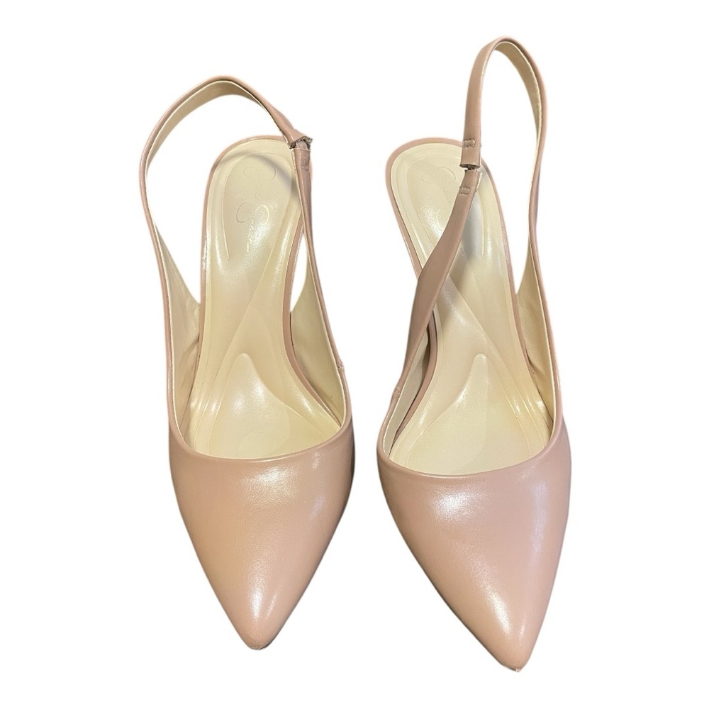 Classic Pointed Slingback Pumps in Nude Pink